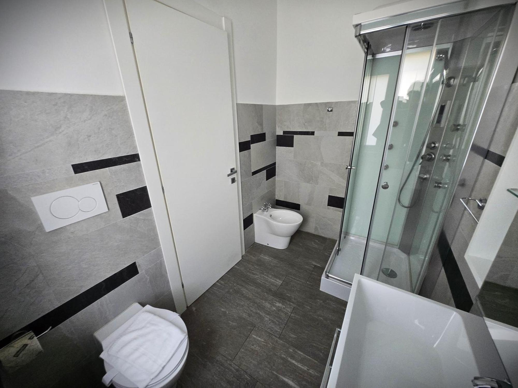 7 Lakes Aparthotel Burolo Eksteriør billede