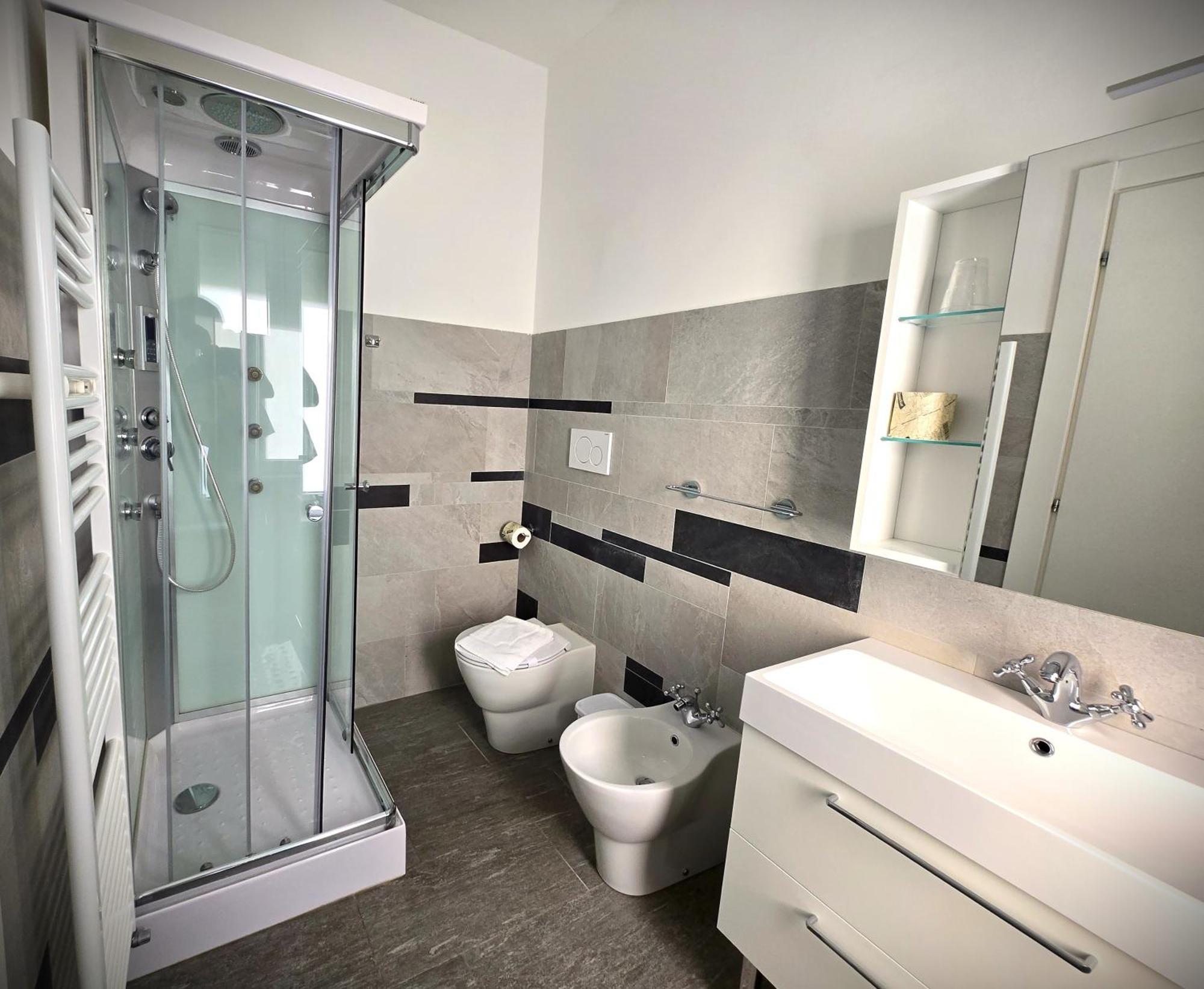 7 Lakes Aparthotel Burolo Eksteriør billede