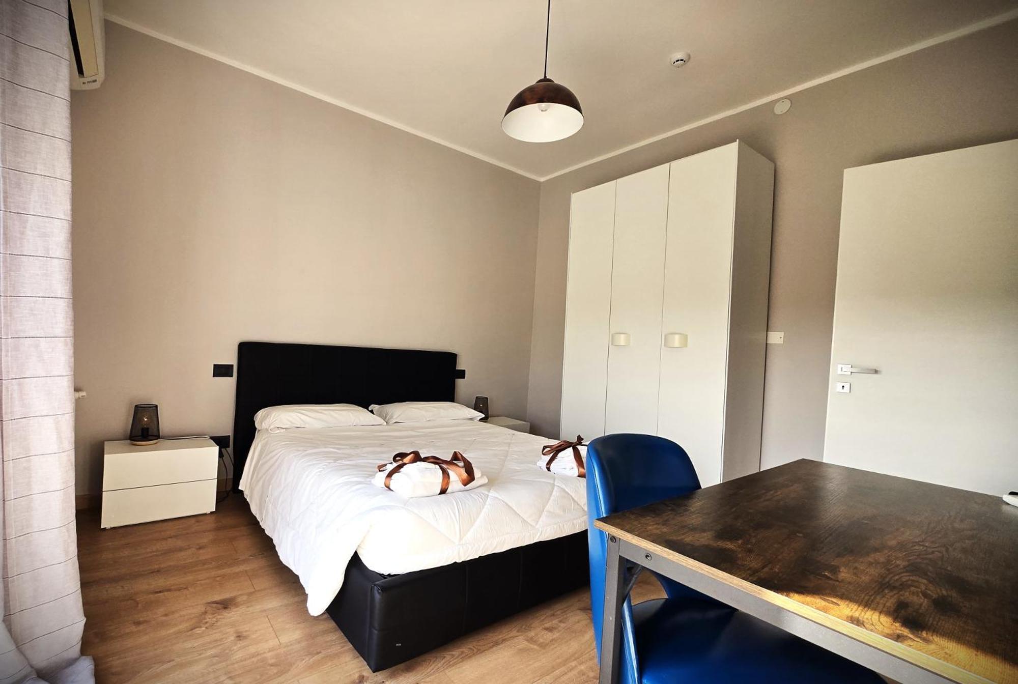7 Lakes Aparthotel Burolo Eksteriør billede