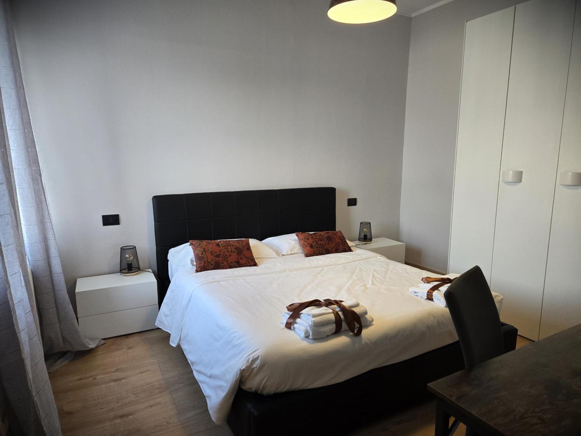 7 Lakes Aparthotel Burolo Eksteriør billede